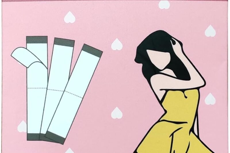 100 Strips Double-Sided Tape for Fashion, Tape for Clothes, Waterproof Fashion Clothing Tape, Fabric Tape to Skin, Strong Adhesive Body Tape, Invisible and Clear Tape for All Skin Shades, Transparent